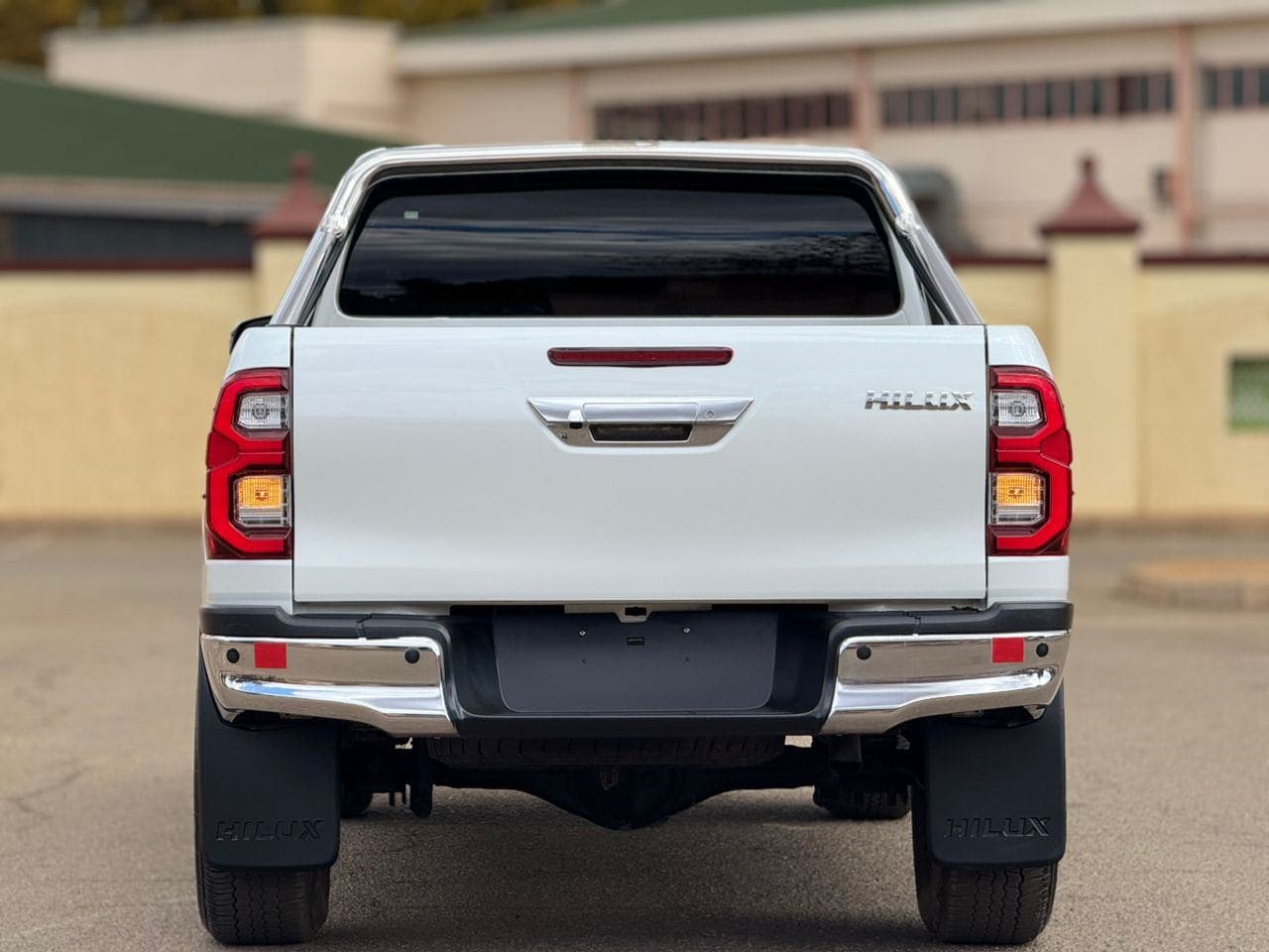 Image 5 Main image 5