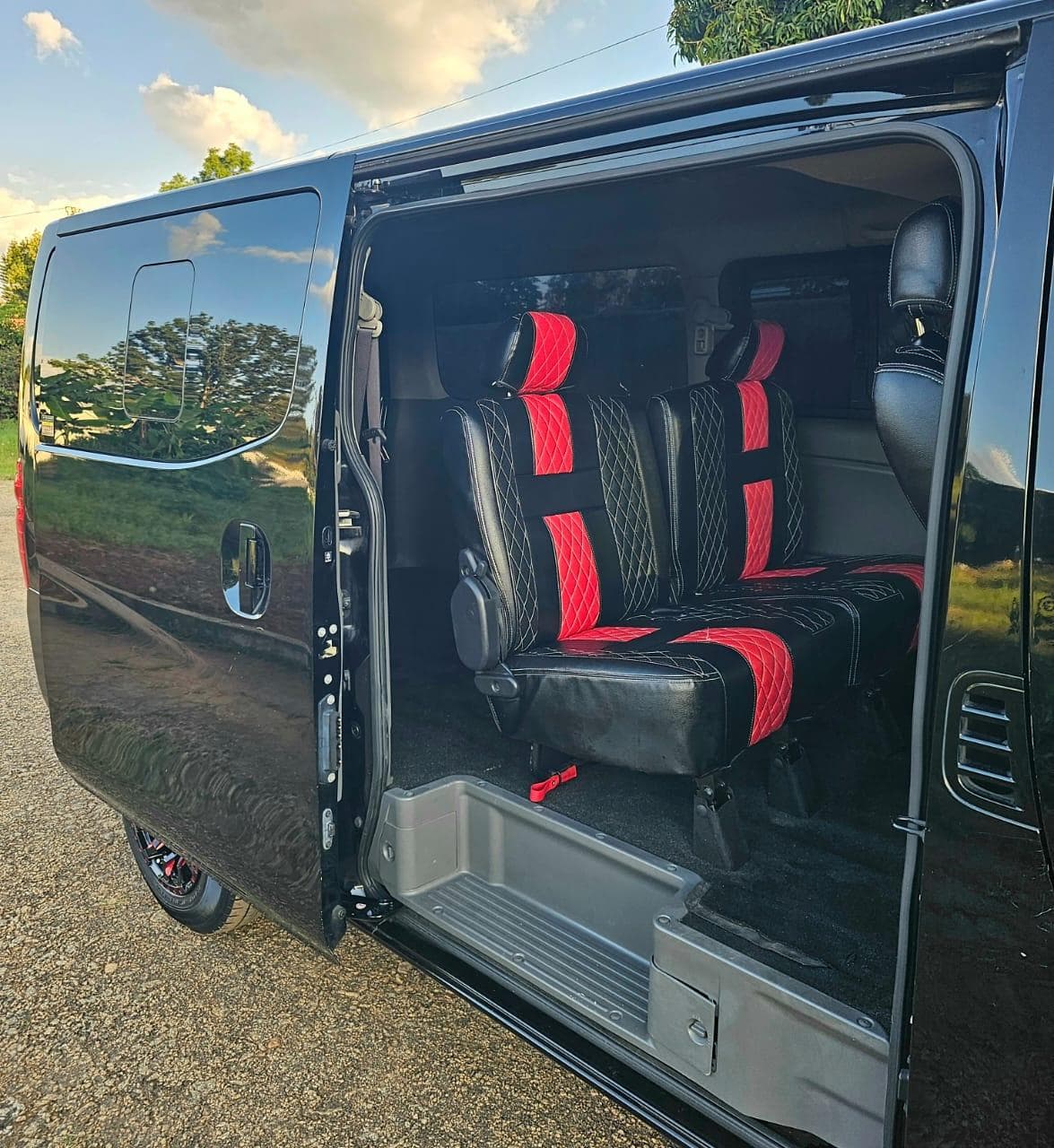 Image 4 Main image 4