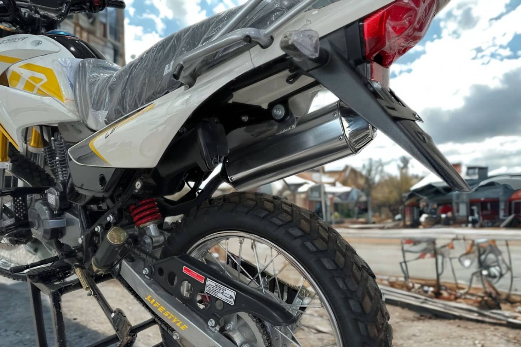 Image 5 Main image 5